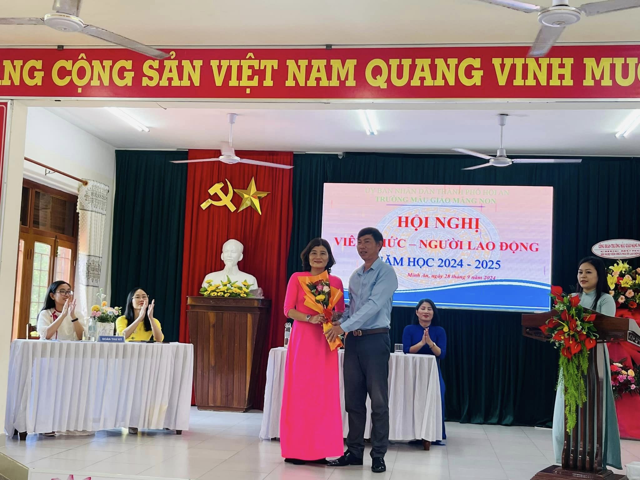 anh tin bai